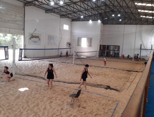 8.000 Esportes Beach