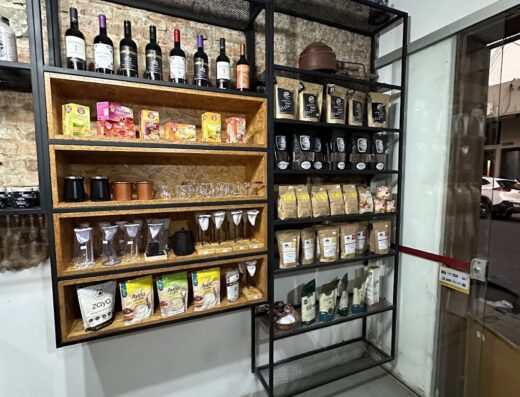 Doce Amaro Empório e Café