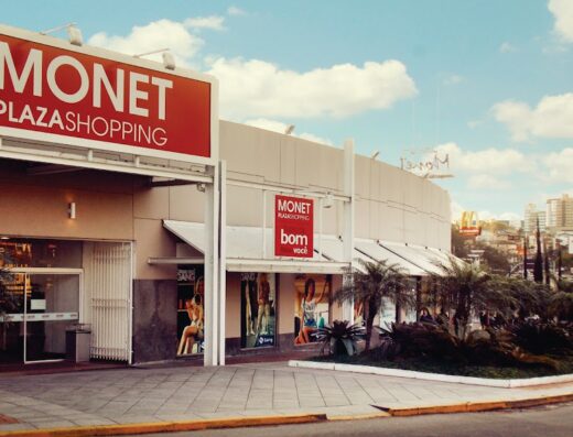 Monet Plaza Shopping